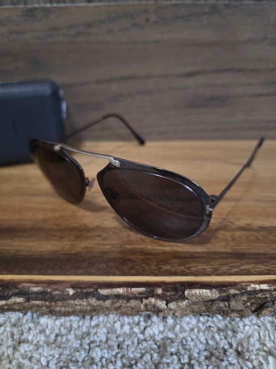 Tom Ford Aviator Sunglasses - Picture 2 of 5